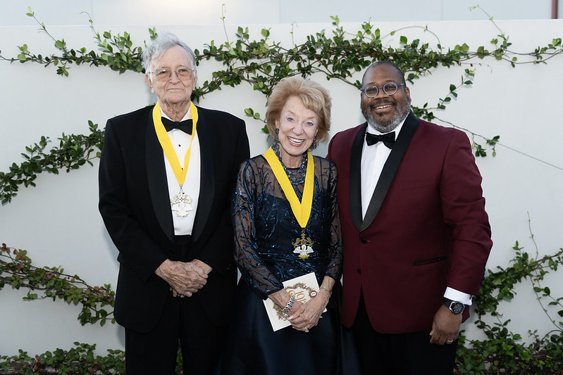 Dr. Roland Waguespack, M.P.S. ’92, Mrs. Carol Gisevius Waguespack ’62, M.Ed. ’64, and M.P.S. ’92, and Loyola President Xavier A. Cole.